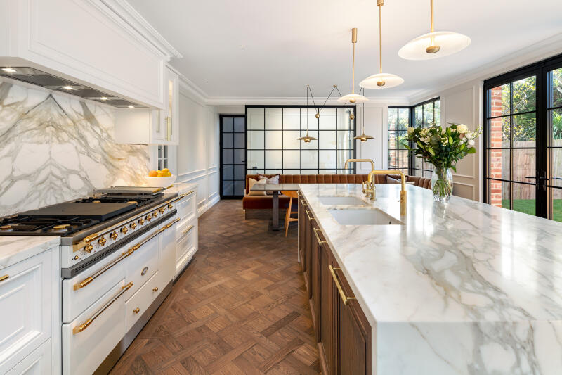 B 12 Private TownHouse London 03